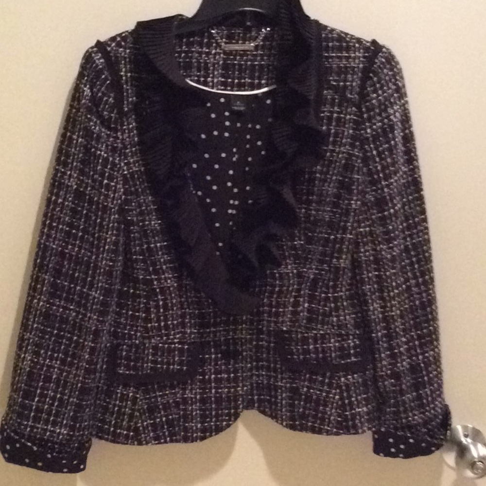 Black/white blazer